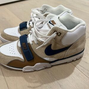 Nike Men's Air Trainer 1 in Limestone
